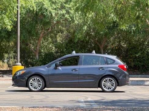 Used 2014 Subaru Impreza 2.0i Premium image 2