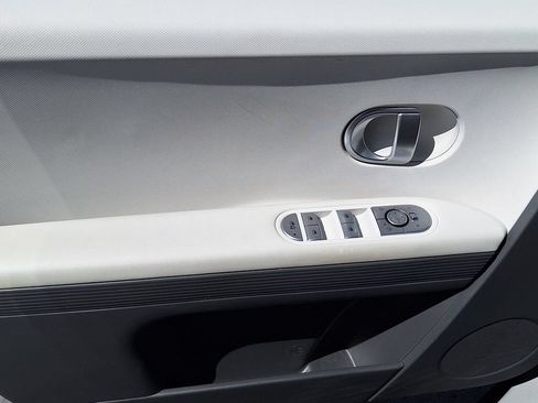 Certified 2024 Hyundai Ioniq 5 SEL AWD/4WD image 18