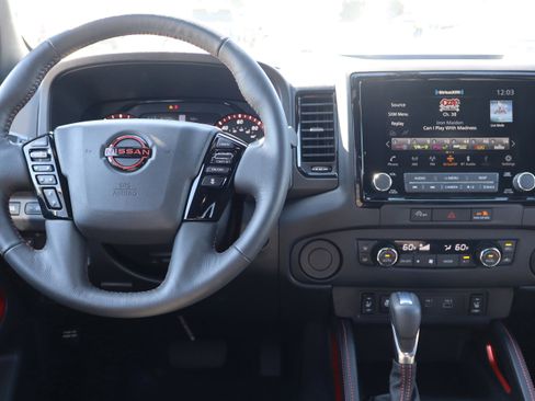 Used 2024 Nissan Frontier Pro-X w/ Pro Convenience Package image 14