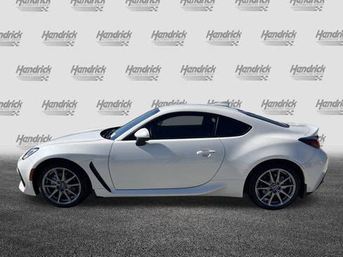 Used 2024 Subaru BRZ Premium image 8