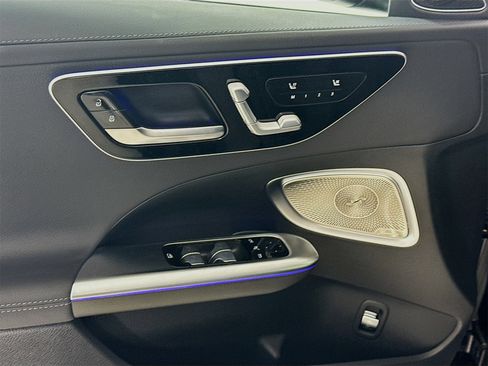 New 2026 Mercedes-Benz C 43 AMG 4MATIC Sedan image 19