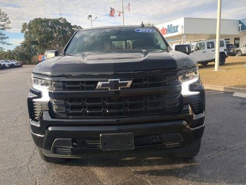 Used 2023 Chevrolet Silverado 1500 RST image 9