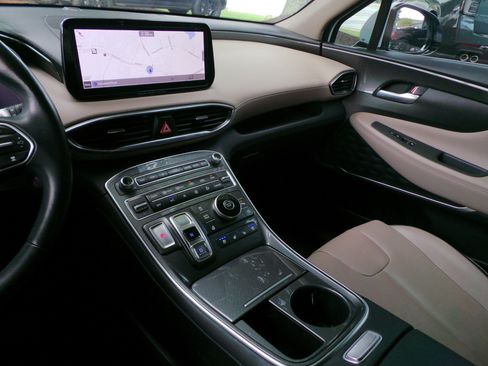 Used 2022 Hyundai Santa Fe Limited FWD image 32