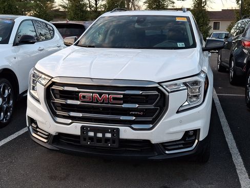 Certified 2023 GMC Terrain AT4 w/ Tech Package image 4