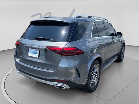 Used 2025 Mercedes-Benz GLE 350 4MATIC w/ AMG Line Exterior image 9