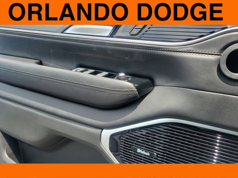 New 2026 Jeep Grand Wagoneer L Limited AWD/4WD image 14