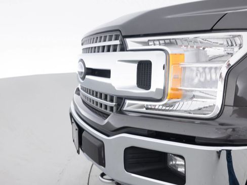 Used 2018 Ford F150 XLT w/ Equipment Group 302A Luxury image 15