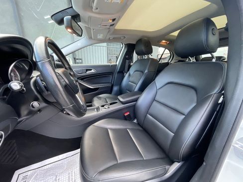 Used 2015 Mercedes-Benz GLA 250 4MATIC image 11