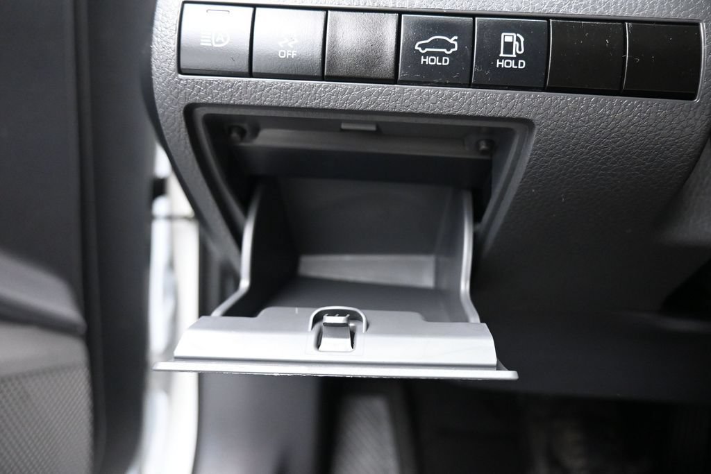 Used 2021 Toyota Camry LE FWD image 26
