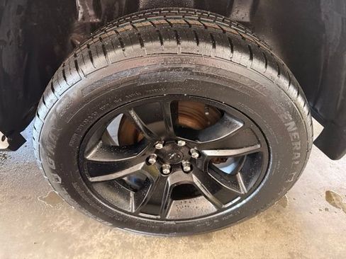 Used 2022 RAM 1500 Big Horn AWD/4WD image 7