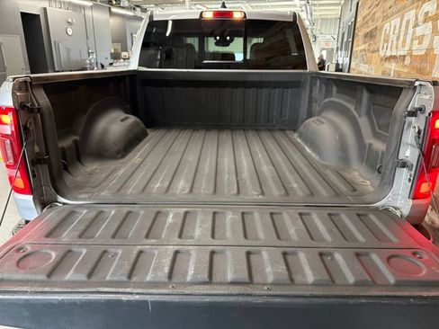 Used 2022 RAM 1500 Limited w/ Body Color Bumper Group AWD/4WD image 26