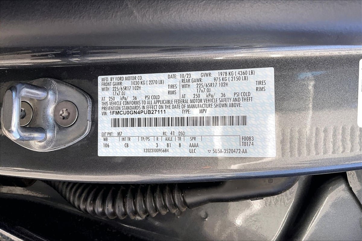 Used 2023 Ford Escape Active w/ Cold Weather Package FWD image 34