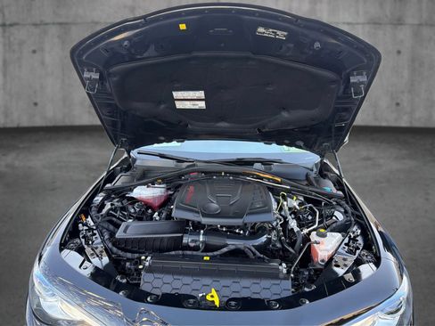 Used 2019 Alfa Romeo Giulia Ti Sport w/ Quick Order Package 22U Sport RWD image 11