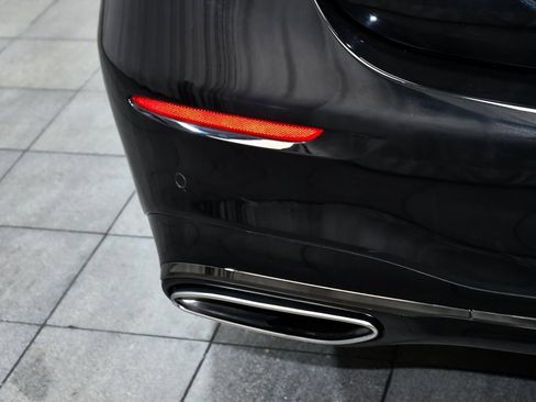 Used 2023 Mercedes-Benz S 580e 4MATIC Sedan image 99