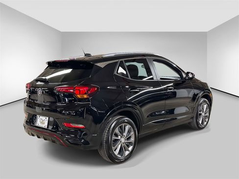 Used 2021 Buick Encore GX Select w/ Sport Touring Package image 5