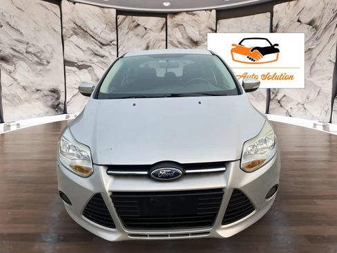 Used 2014 Ford Focus SE FWD image 5