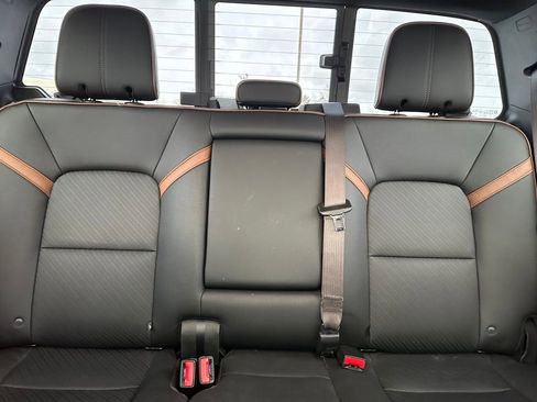 Used 2023 GMC Canyon AT4 image 32