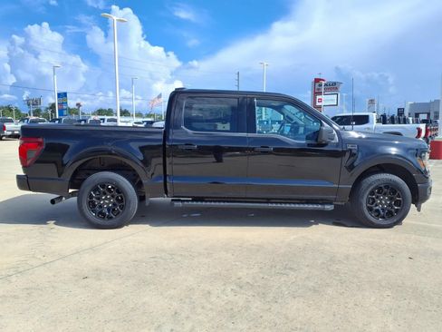 Used 2024 Ford F150 XLT w/ XLT Black Appearance Package RWD image 5