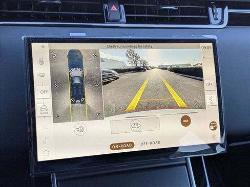 New 2026 Land Rover Range Rover Evoque S image 13