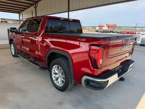 Used 2021 GMC Sierra 1500 SLT AWD/4WD image 6