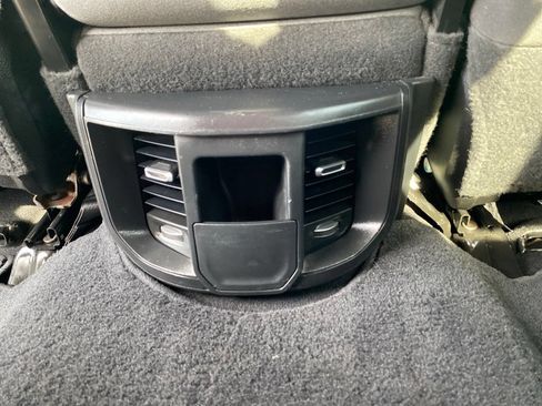 Used 2024 RAM 2500 Big Horn AWD/4WD image 26