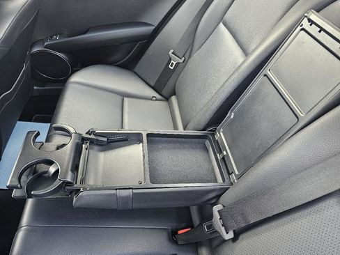 Used 2012 Mercedes-Benz C 300 4MATIC Sedan image 40