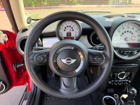 Used 2013 MINI Cooper Hardtop FWD image 18