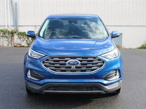 Used 2022 Ford Edge Titanium w/ Equipment Group 301A image 3