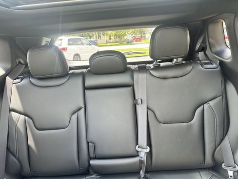 Used 2024 Jeep Compass Limited w/ High Altitude Package image 25