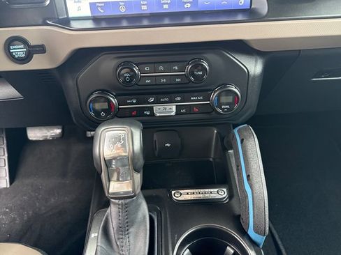 Used 2023 Ford Bronco Wildtrak AWD/4WD image 17