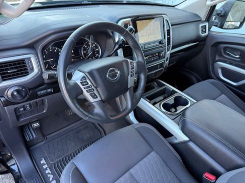 Certified 2021 Nissan Titan SV w/ SV Convenience Package image 15