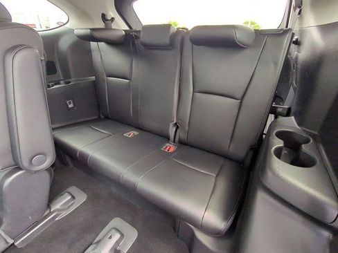 Used 2020 Toyota Highlander Limited AWD/4WD image 18