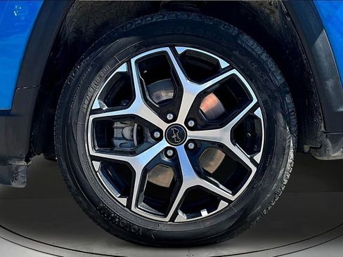 Used 2025 Jeep Compass Limited AWD/4WD image 32