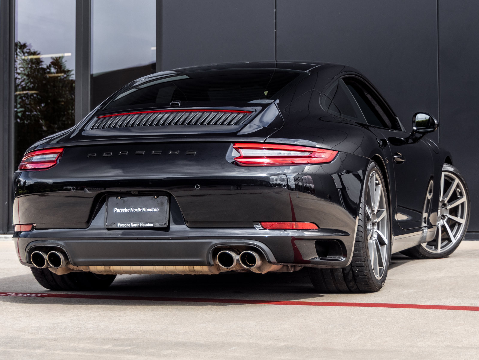 Used 2017 Porsche 911 Carrera S RWD image 11
