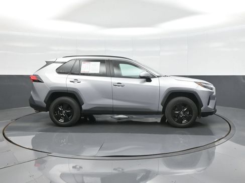 Certified 2024 Toyota RAV4 XLE AWD/4WD image 8
