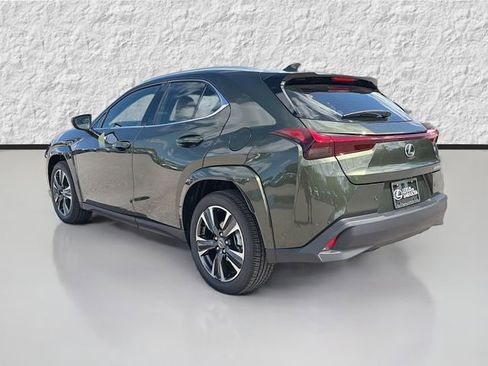 New 2026 Lexus UX 300h FWD image 5