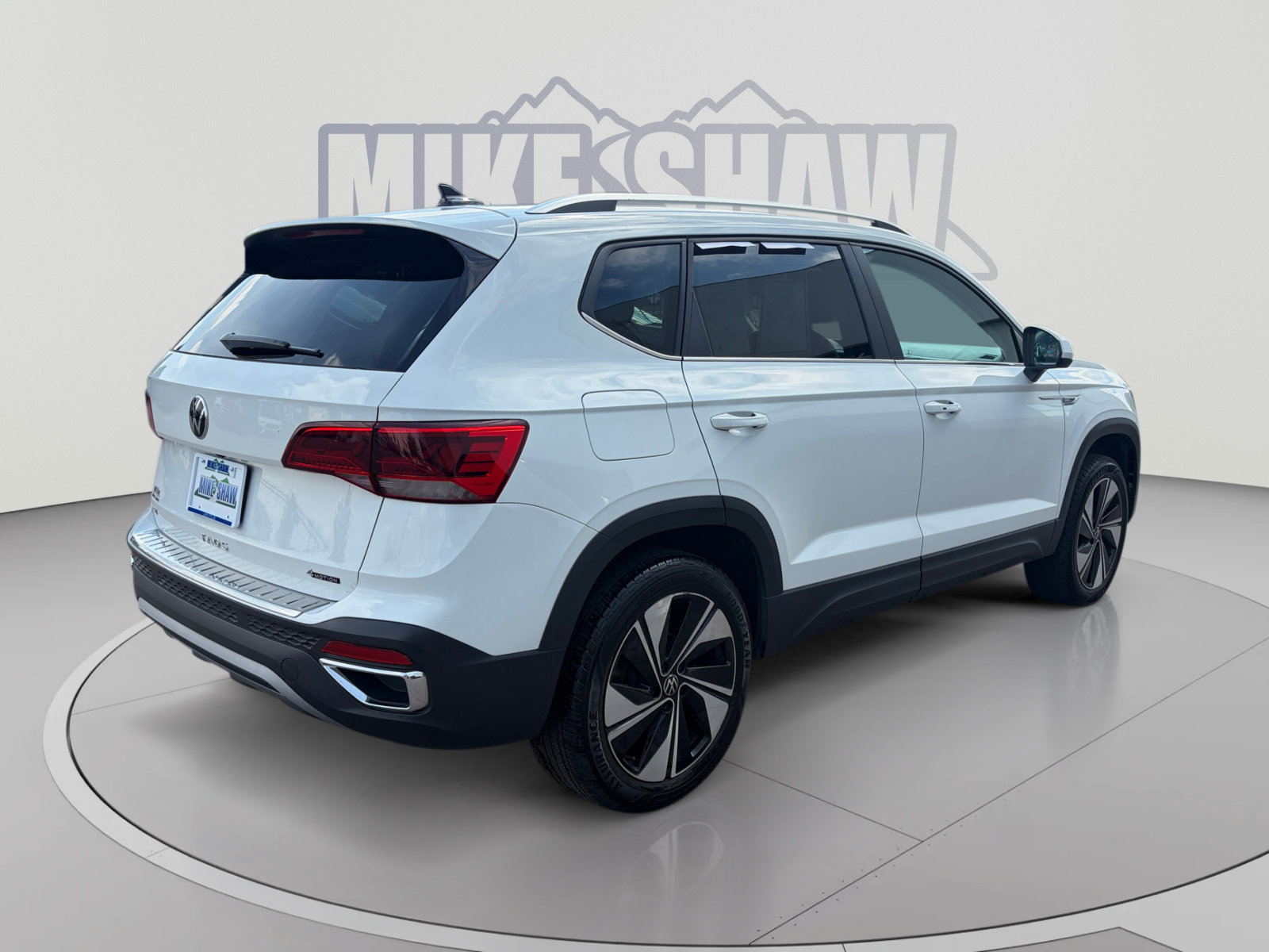 Used 2023 Volkswagen Taos SE AWD/4WD image 5