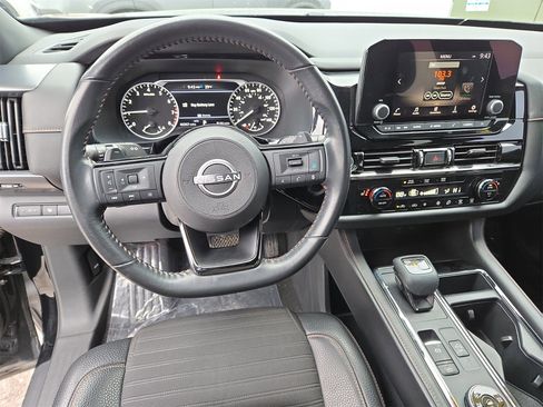 Certified 2023 Nissan Pathfinder Rock Creek image 35