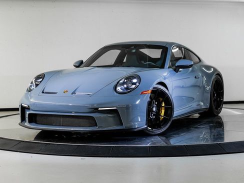 Certified 2024 Porsche 911 GT3 RWD image 1