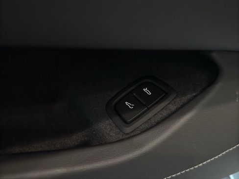 New 2026 Chevrolet Corvette Stingray Preferred Cpe w/ Z51 Performance Package image 25