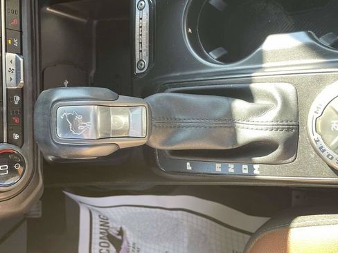 Certified 2023 Ford Bronco Outer Banks AWD/4WD image 17