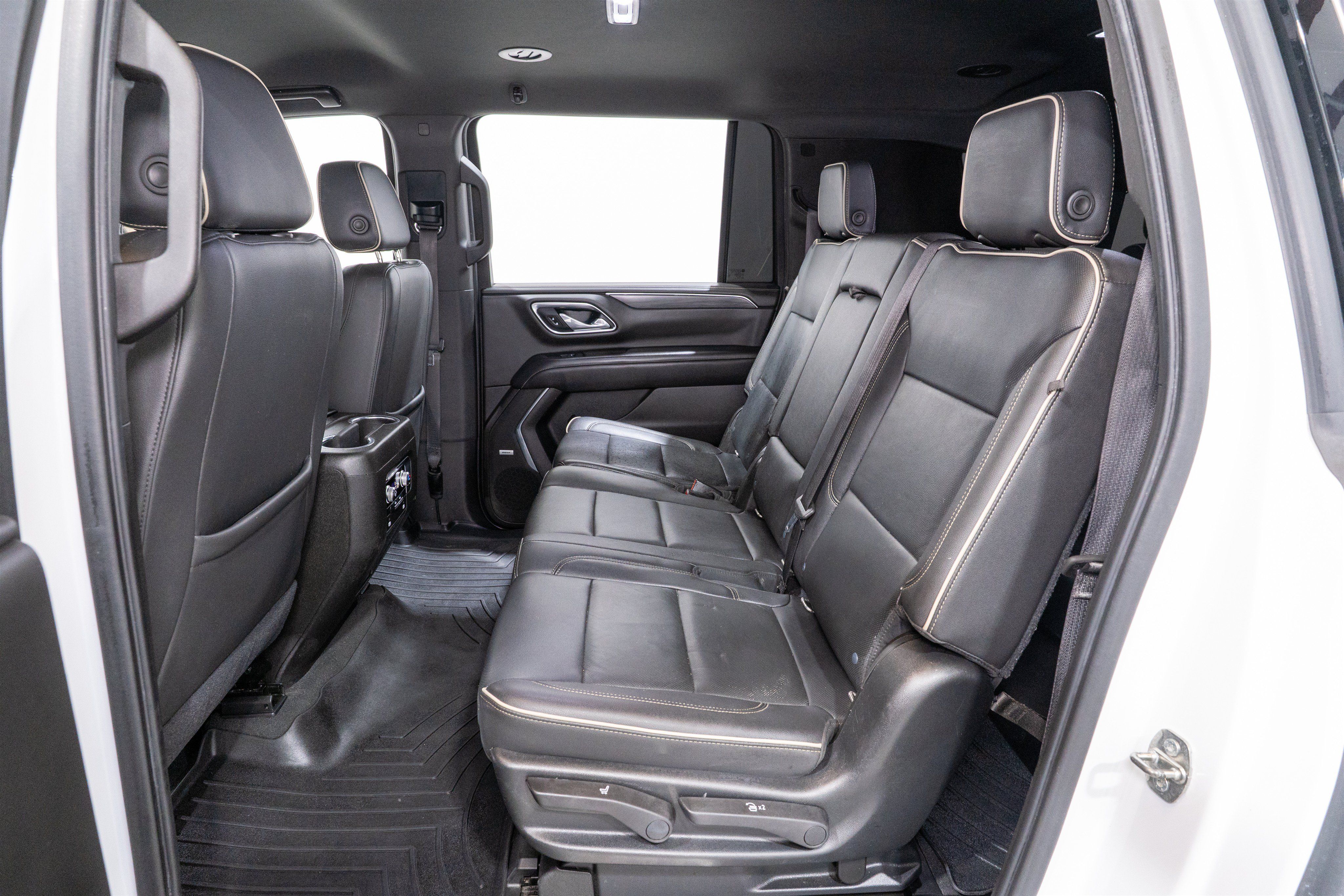 Used 2021 GMC Yukon XL SLT RWD image 32