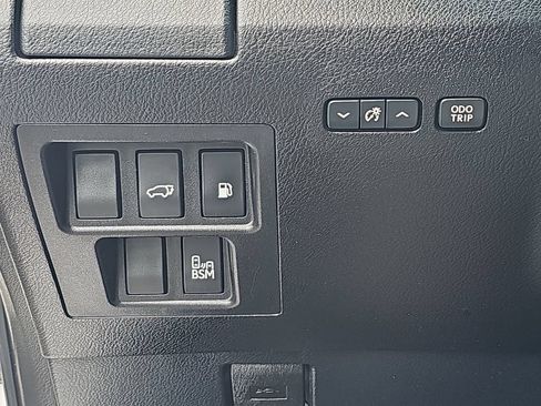 Used 2013 Lexus RX 350 AWD w/ Navigation Pkg image 29