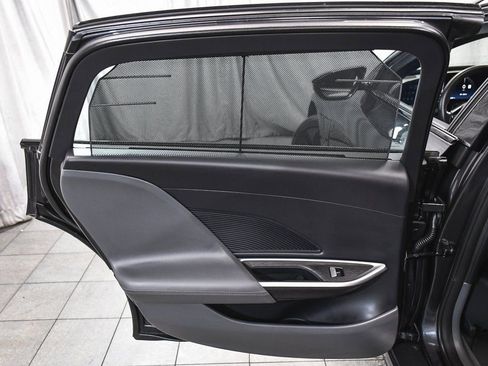 Used 2024 Lucid Air Grand Touring AWD/4WD image 13