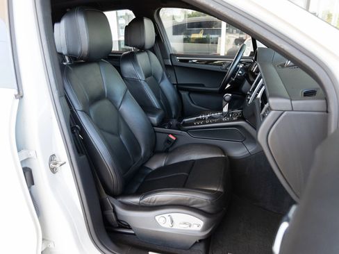 Used 2018 Porsche Macan S AWD/4WD image 20