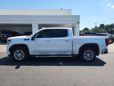 Certified 2023 GMC Sierra 1500 Denali w/ Technology Package AWD/4WD image 5