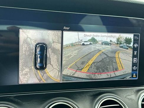 Used 2018 Mercedes-Benz E 400 4MATIC Sedan image 24