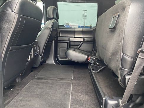 Used 2018 Ford F150 XLT w/ Equipment Group 302A Luxury image 18