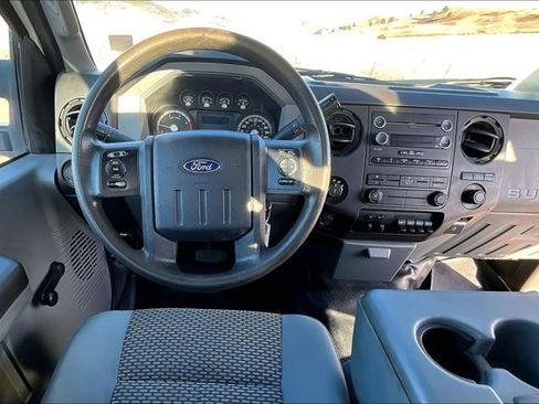 Used 2014 Ford F250 XL w/ XL Value Package image 9