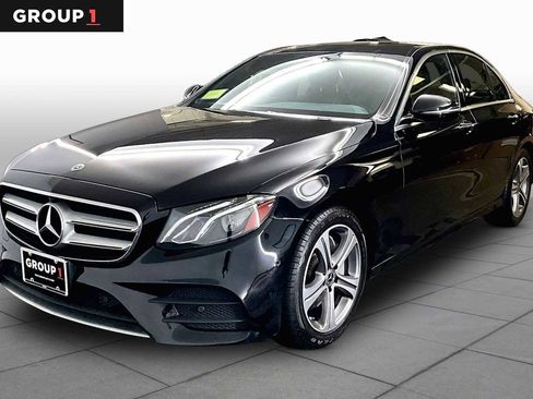 Used 2020 Mercedes-Benz E 350 4MATIC Sedan image 1
